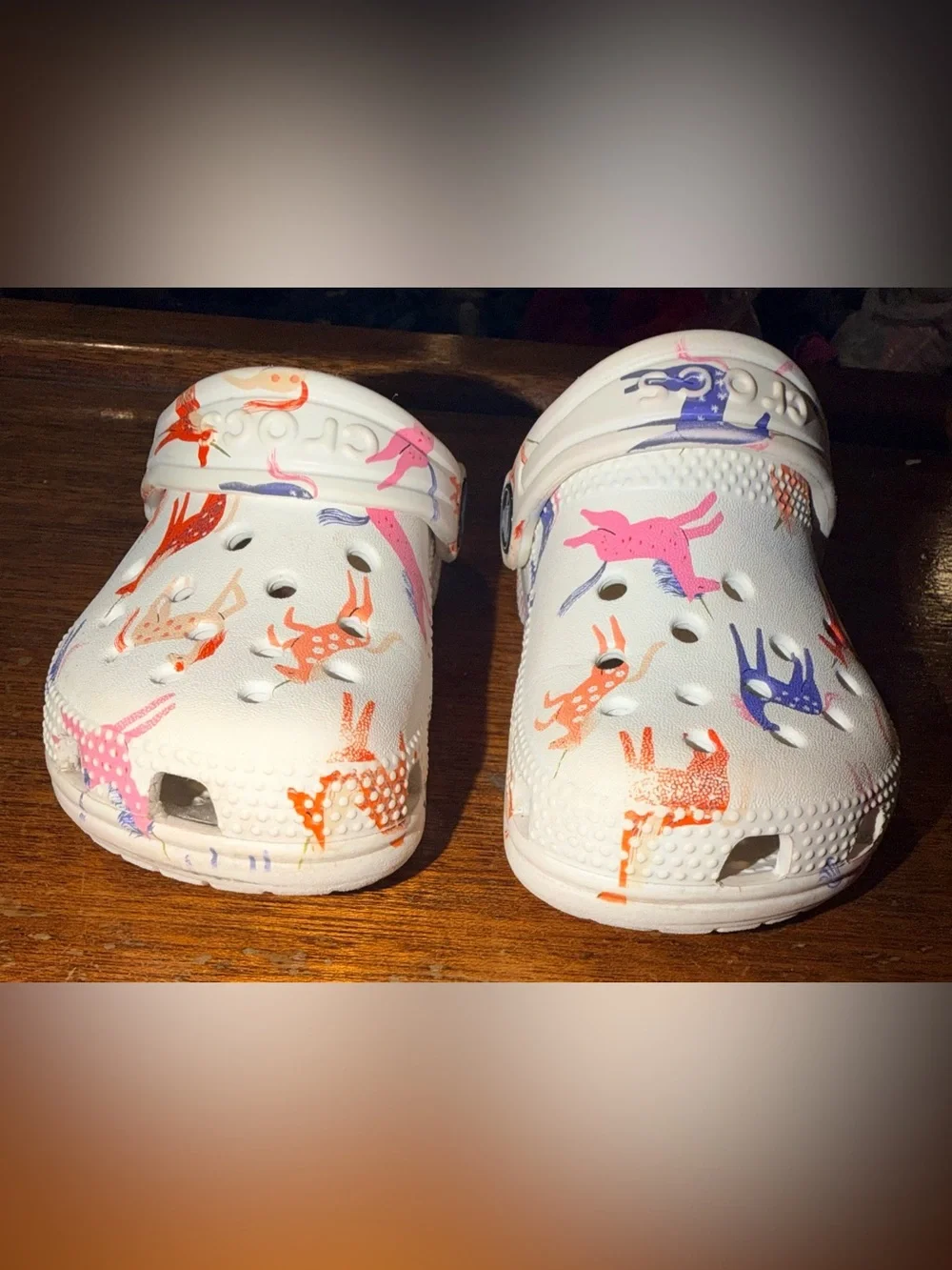 Crocs Unisex Kids C8 White Animal Print Clog Slip On Shoes Logo Strap